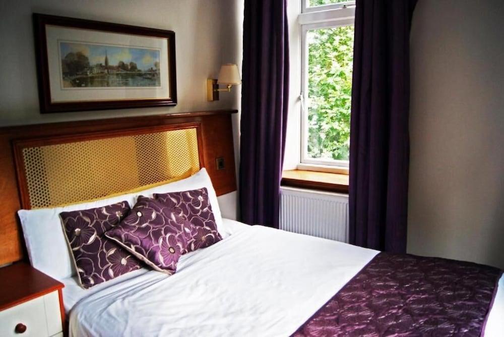 Westpoint Hotel Лондон Екстериор снимка