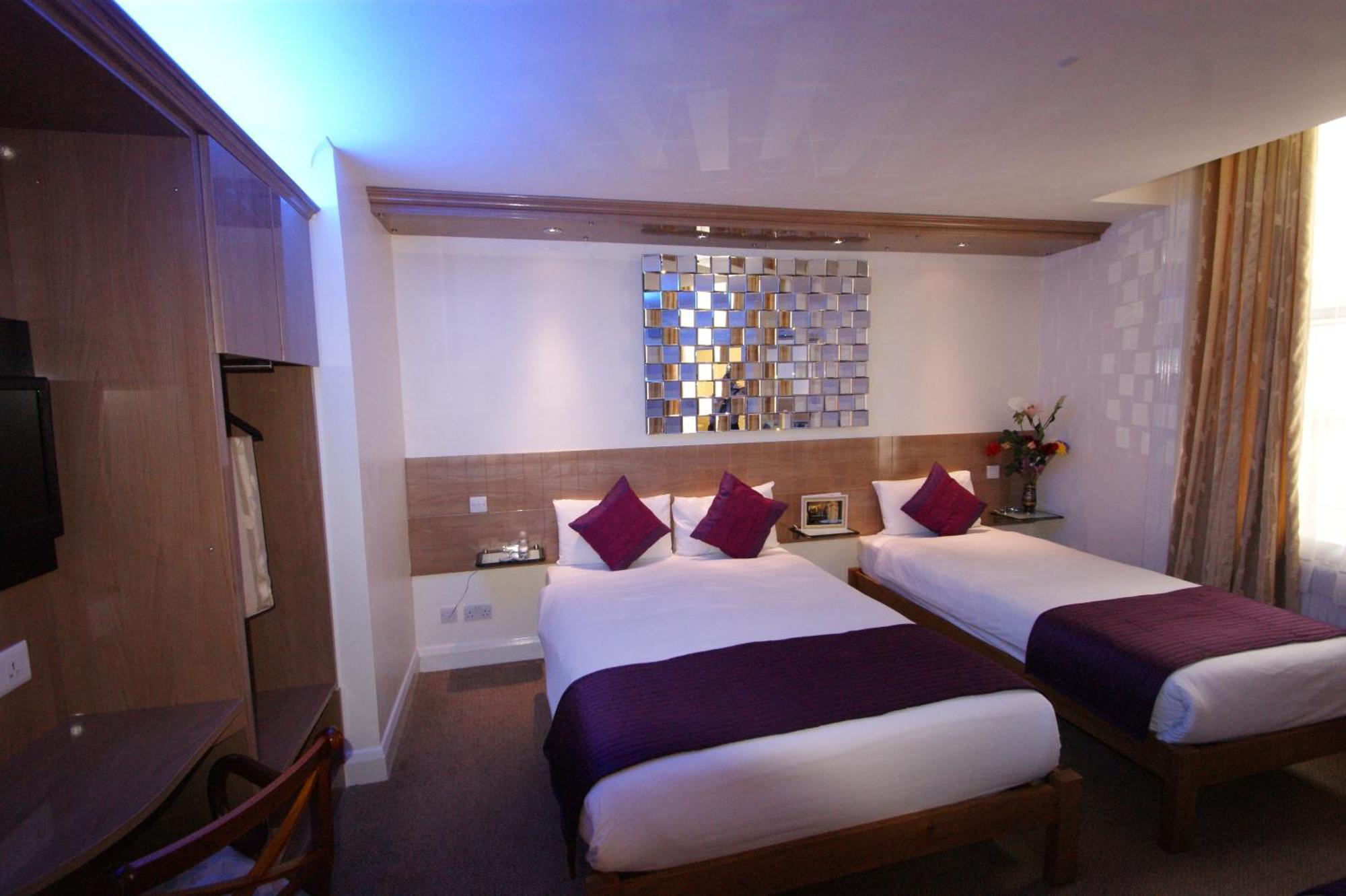 Westpoint Hotel Лондон Екстериор снимка