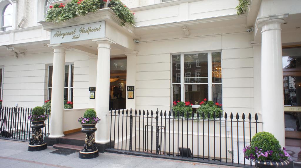 Westpoint Hotel Лондон Екстериор снимка