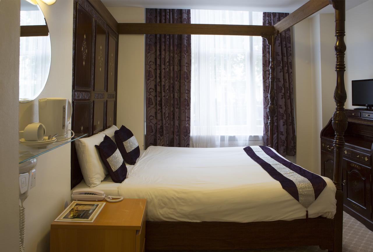 Westpoint Hotel Лондон Екстериор снимка