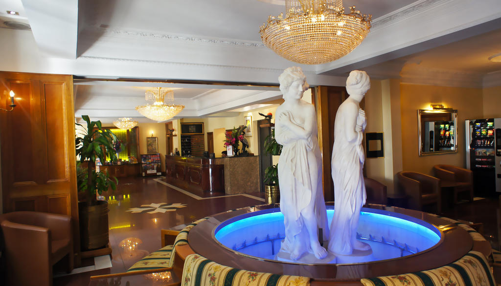 Westpoint Hotel Лондон Екстериор снимка